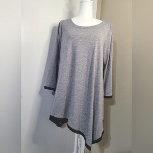 Chelsea & Theodore Tunic Womens Top, Size Large Black/Grey
